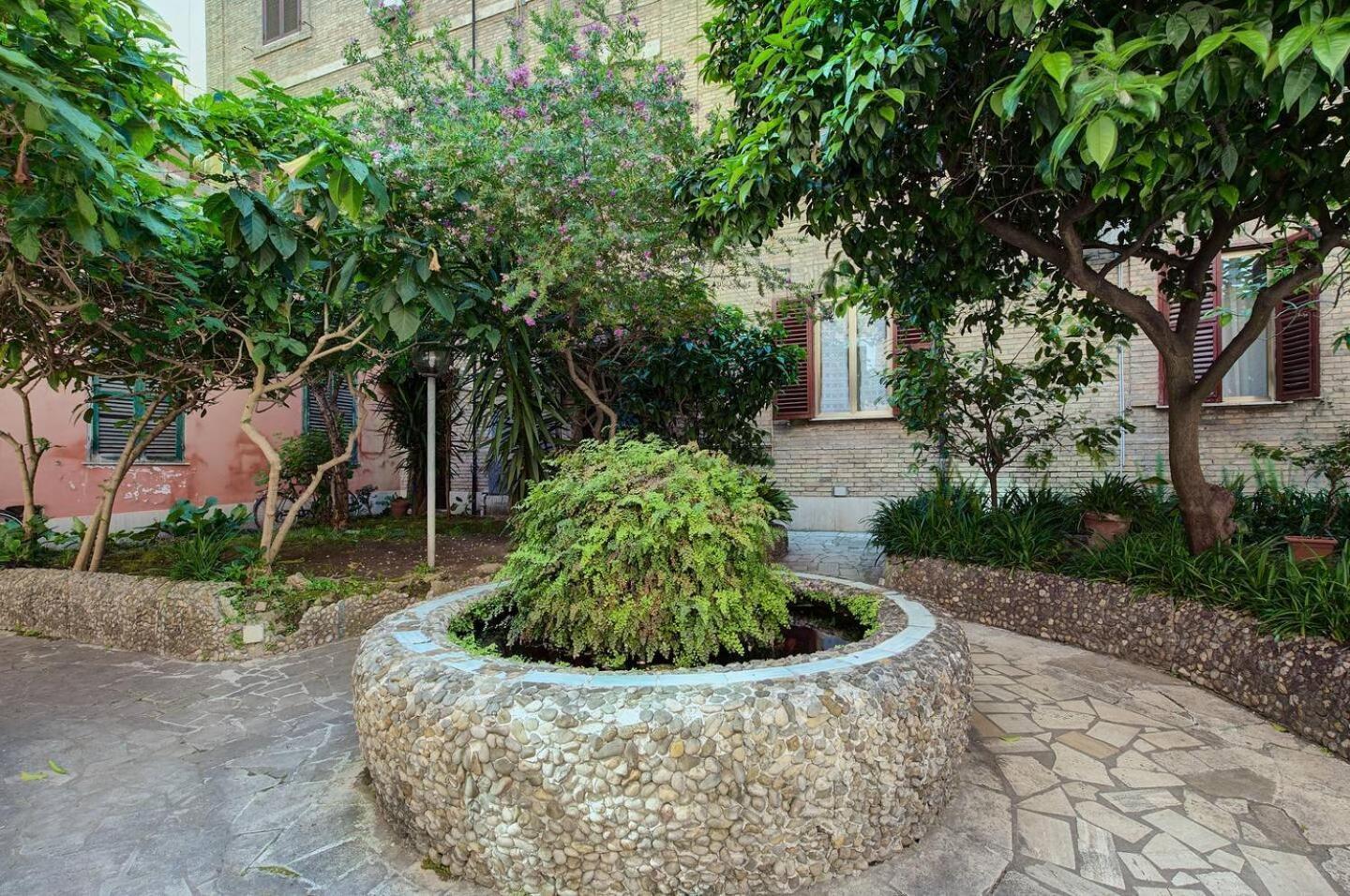 Amp Vatican House Rome Exterior photo